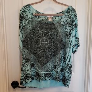 Women's plus size top